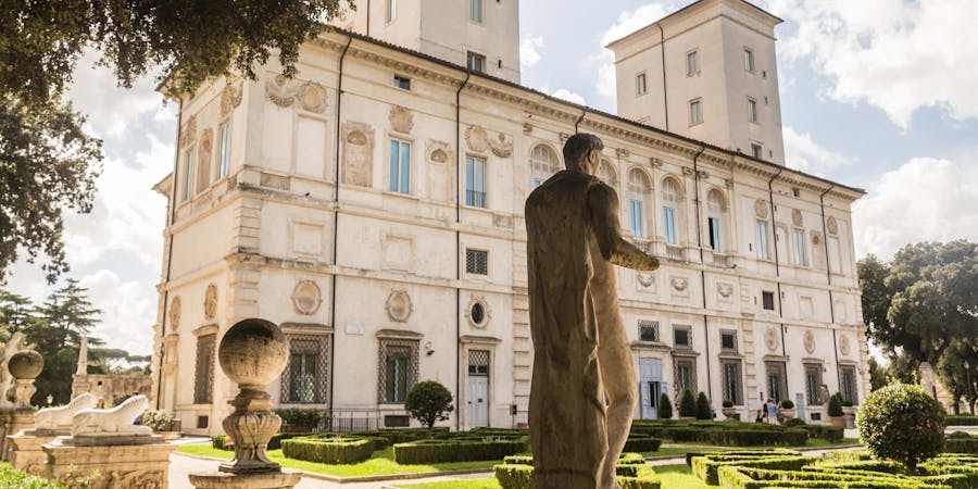 Rome in August - Borghese Gallery